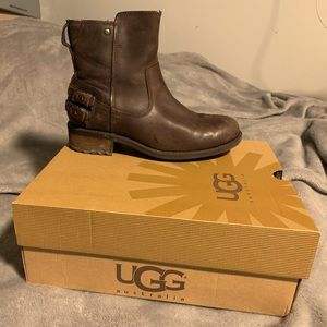 Ugg Orion boots